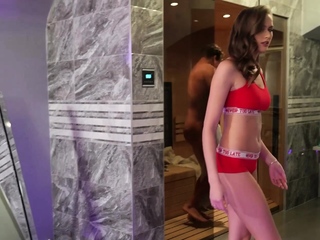 Babe enters her personal sauna and catches good-looking stranger