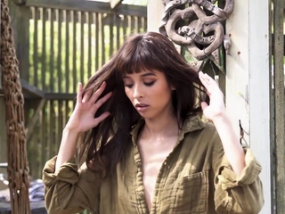 Latina muse reveals her good boobs