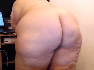 Novice chick with a fats ass is punished with tough anal