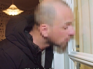 VIP4K. Handsy Hairdresser