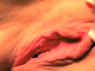 Beginner Lady Attractive Rubbing Pussy Orgasm Unfold Pink Clit