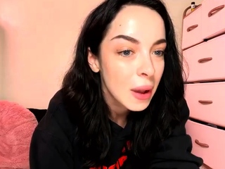 Brunette Novice Webcam Teen Uncovered