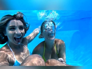 Hitch climbing teen outside public fuck on this hd video