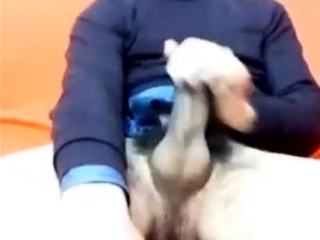 Italian Str8 Man with Large Cock cums on cam 118