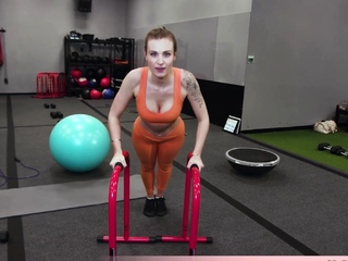 Kenzie Love along with her pussy in warmth once more