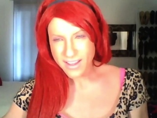 Scorching crossdresser with nylons