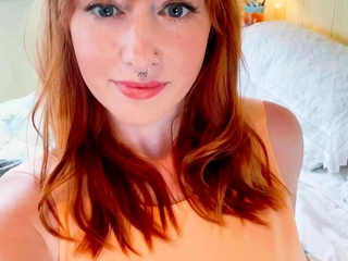 Solo pussy toying redhead horny shut up masturbation motion