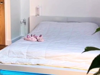 Stay Chat Free Scorching Newbie Blonde Deepthroat on Cam to Cam