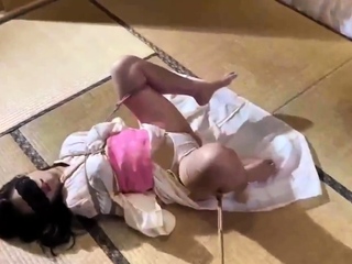 Bondage Chinese language play