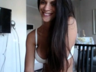 Brunette Solo Webcam Masturbation