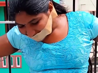 Outside bdsm punishment in te snow