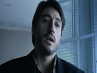 Ruth Gabriel nude firs seen in bathtub displaying her full