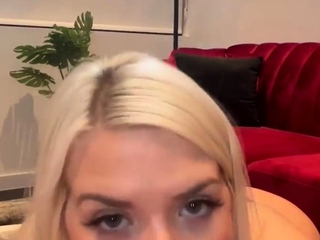 Blonde beginner blowjob POV in public