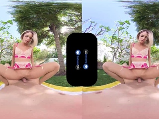 Excellent blonde doll Emma Hix fucked within the nature