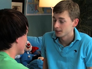 Fairly homosexual twink takes a big weenie up his asshole