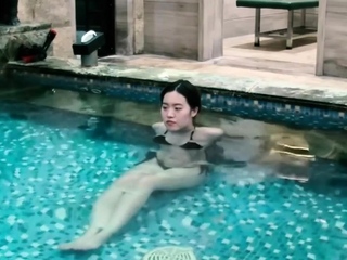 Newbie Asian Solo Fucking On Cam