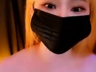 Webcam busty blonde stripped lined by oil anal masturbate