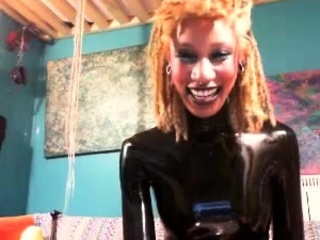 Beautiful Blonde With Tight Pussy Masturbate Solo