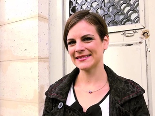 Divorced she desires to expertise a double penetration