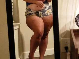 Massive boob brunette masturbates on webcam