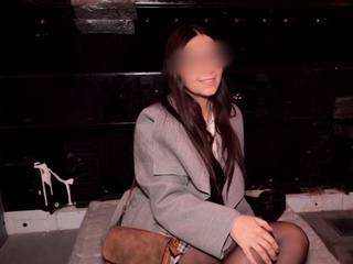 Picked up blindfolded GF in stockings fucked in van 4 cash